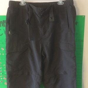The North face trail head pant zip off shorts.